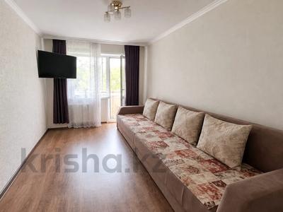 2-бөлмелі пәтер · 44 м² · 3/5 қабат, 13-шағынаудан, бағасы: 9.5 млн ₸ в Караганде, Алихана Бокейханова р-н