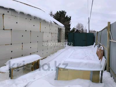 Отдельный дом · 3 комнаты · 100 м² · 6 сот., ДП Металлург-2 14 за 10 млн 〒 в Усть-Каменогорске, Ульбинский