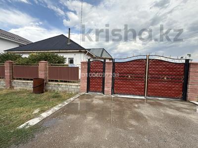 Отдельный дом · 4 комнаты · 120 м² · 500 сот., Бухар жырау 146 — Пересечение за 28.5 млн 〒 в Исаеве