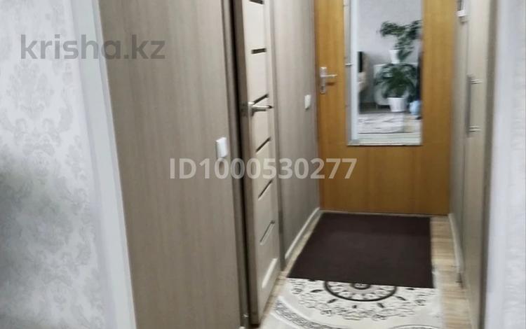 3-комнатная квартира · 55.8 м² · 2/3 этаж, Мерей 8 — Магазин Тулпар за 10 млн 〒 в Научном — фото 4