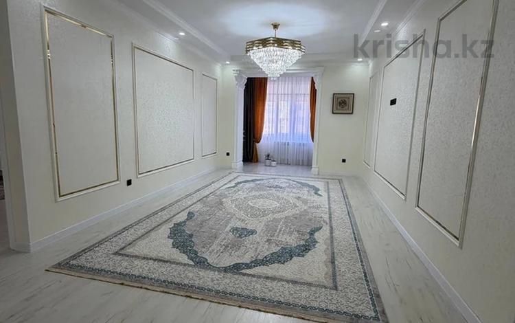 4-бөлмелі пәтер · 130 м² · 5/7 қабат, 17-й мкр 110, бағасы: 49 млн ₸ в Актау — фото 2