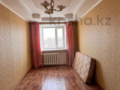 3-комнатная квартира · 61.8 м² · 4/5 этаж, Синицына за 16 млн 〒 в Семее