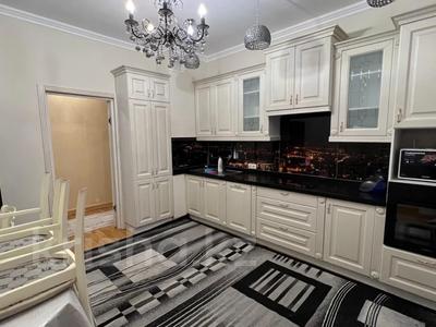 3-бөлмелі пәтер · 130 м² · 5/21 қабат, Аль-Фараби 21, бағасы: 720 000 ₸ в Алматы, Бостандыкский р-н