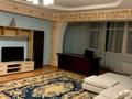 2-комнатная квартира · 112 м² · 7/12 этаж, мкр Самал-2 58 — Аль-Фараби Назарбаева за 400 000 ₸ в Алматы, Медеуский р-н