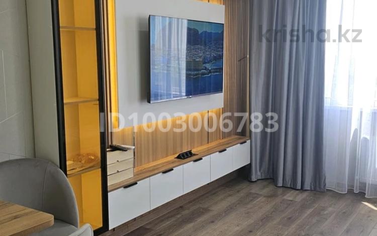 2-комнатная квартира · 50 м² · 13/16 этаж, мкр Шымсити, ​Туркия 1280/2 — SHYMKENT CITY за 250 000 ₸ в Шымкенте, Абайский р-н — фото 2
