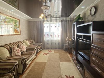 2-комнатная квартира, 57 м², 4/5 этаж посуточно, Ляззат Асанова 69 за 10 000 〒 в Талдыкоргане