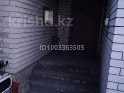 Отдельный дом · 4 комнаты · 90 м² · 8 сот., Речников 8 — Находится возле переезда за 12 млн 〒 в Семее, Красный Кордон