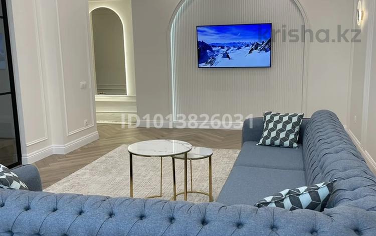 3-бөлмелі пәтер · 104 м² · 5/9 қабат, Е 900 2 — Ханшатыр, бағасы: 102 млн ₸ в Астане, Нура р-н — фото 2