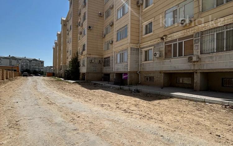 Свободное назначение, офисы, магазины и бутики, склады, салоны красоты, медцентры и аптеки, образование, развлечения · 172 м² за 19.5 млн 〒 в Актау, 32В мкр — фото 2