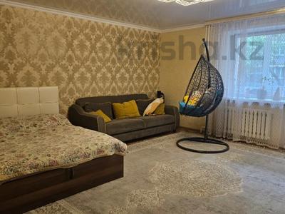 1-комнатная квартира, 62 м², 1/5 этаж, Интернациональная за 25 млн 〒 в Петропавловске