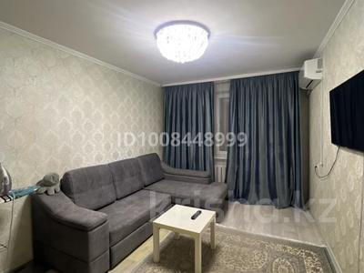 1-комнатная квартира · 33 м² · 5/5 этаж, Кердери — Магазин урал за 150 000 ₸ в Уральске, мкр Школьник