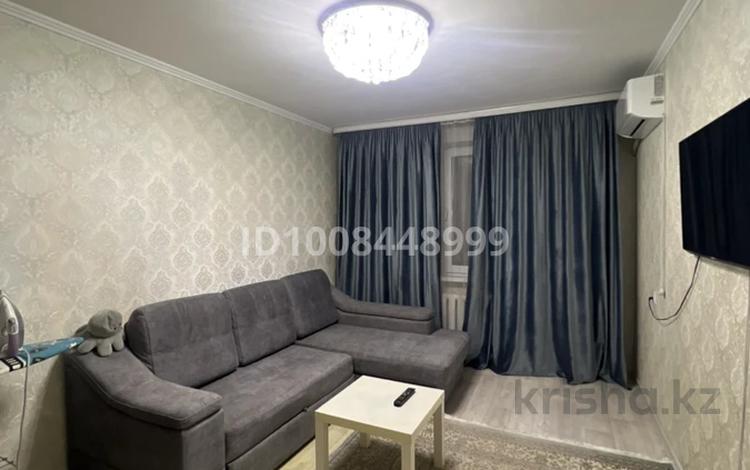 1-комнатная квартира · 33 м² · 5/5 этаж, Кердери — Магазин урал за 150 000 ₸ в Уральске, мкр Школьник — фото 2