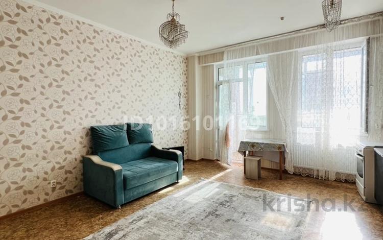 1-комнатная квартира · 33 м² · 15/22 этаж, Улица Жумекен Нажимеденова 10/1 за 18.9 млн ₸ в Астане, Сарайшык р-н — фото 2