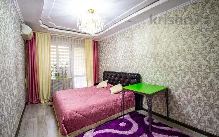 1-комнатная квартира, 33 м², 4/5 этаж, мкр Аксай-3 за 24 млн 〒 в Алматы, Ауэзовский р-н — фото 12