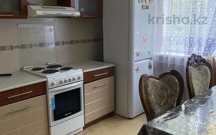 2-комнатная квартира · 63 м² · 2/9 этаж, мкр Орбита-4, Торайгырова 27 — Торайгырова 27 за 250 000 ₸ в Алматы, Бостандыкский р-н — фото 2