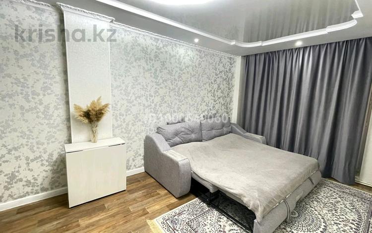 2-комнатная квартира · 65 м² · 1/9 этаж, мкр 12 49 за 2 000 〒 в Актобе — фото 12