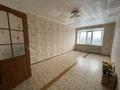 3-комнатная квартира, 60.3 м², 4/5 этаж, 4 мкр за 9.5 млн 〒 в Лисаковске