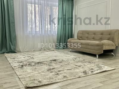 2-комнатная квартира · 54 м² · 1/5 этаж, проспект Республики 16/1 за 24.9 млн ₸ в Астане, р-н Байконур
