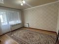 2-комнатная квартира · 36.5 м² · 5/5 этаж, мкр 8, Гришина 74 за 13.5 млн ₸ в Актобе