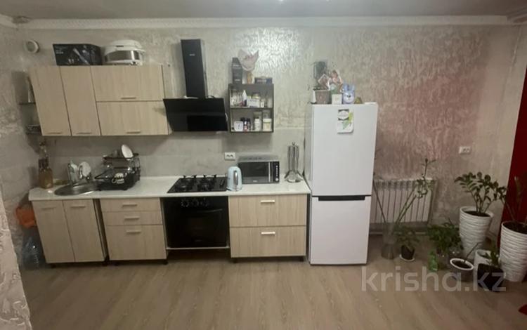 Часть дома · 4 комнаты · 90 м² · 5 сот., Заводская 27 за 13.5 млн ₸ в Талдыкоргане — фото 2