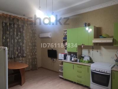 2-бөлмелі пәтер · 78.1 м² · 2/2 қабат, Калдаякова 17, бағасы: ~ 22 млн ₸ в Шымкенте, Туран р-н