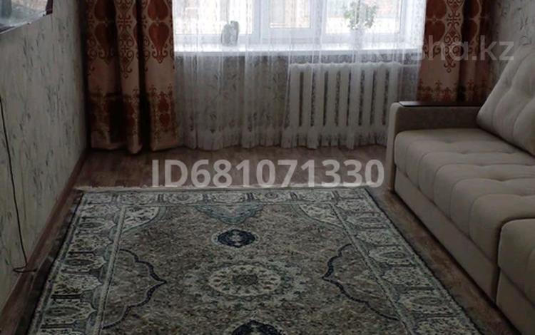 2-бөлмелі пәтер · 49 м² · 5/5 қабат, 4 мкр 9, бағасы: 9 млн ₸ в Лисаковске — фото 20