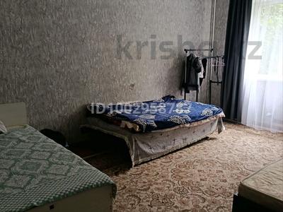 2 комнаты · 48 м² · 2 этаж, мкр Жетысу-2 46 за 55 000 ₸ в Алматы, Ауэзовский р-н