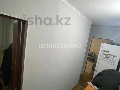 2-комнатная квартира · 43 м² · 3/5 этаж, Абая за 14.2 млн 〒 в Уральске, мкр Школьник