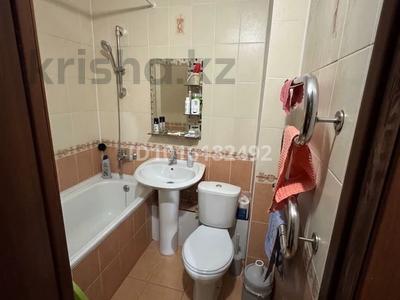 2-бөлмелі пәтер · 50 м² · 2 қабат, Орбита-1 ш/а. 28, бағасы: 300 000 ₸ в Алматы, Бостандыкский р-н