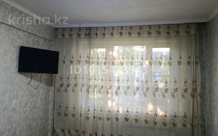 1-комнатная квартира · 33 м² · 4/6 этаж, Бульвар Гагарина за 150 000 ₸ в Усть-Каменогорске, Ульбинский — фото 2