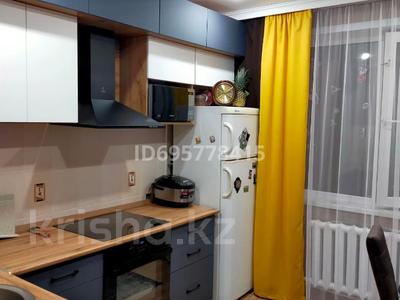 3-бөлмелі пәтер, 65 м², 9/9 қабат, мкр Юго-Восток, Гапеева 33, бағасы: 23.9 млн 〒 в Караганде, Казыбек би р-н