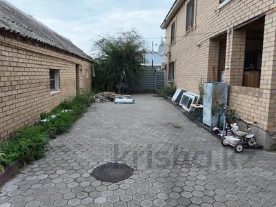 Отдельный дом · 7 комнат · 229 м² · 4.4 сот., 5 Апреля 173 за 52 млн 〒 в Костанае