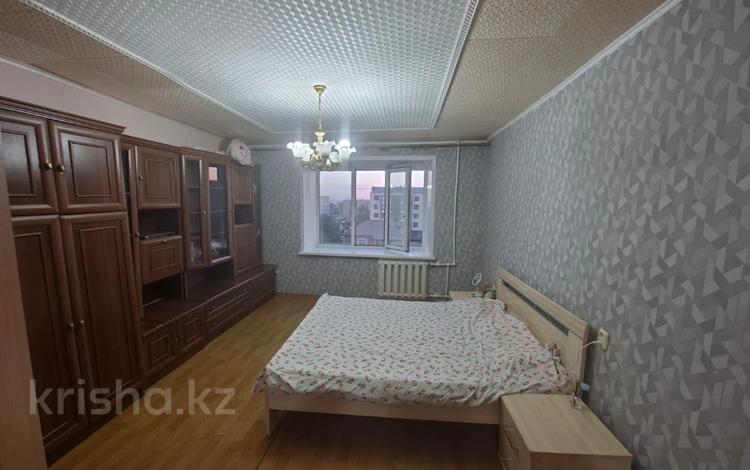 2-бөлмелі пәтер · 37 м² · 5/9 қабат, Жаңа қала ш/а., Ермекова, бағасы: 14 млн ₸ в Караганде, Казыбек би р-н — фото 9