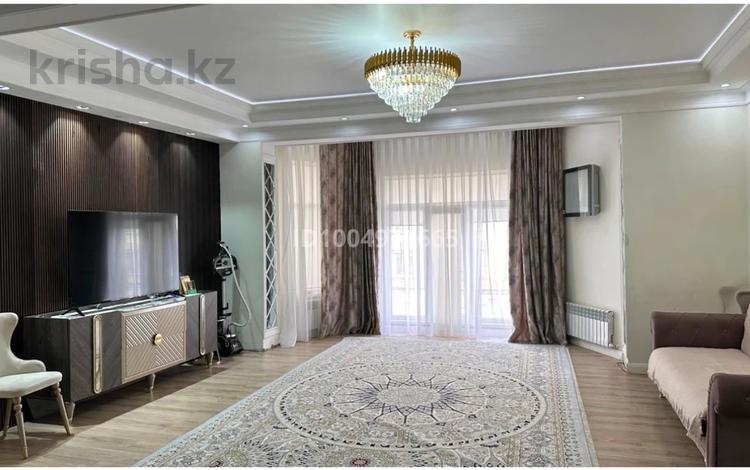 4-бөлмелі пәтер · 149 м² · 2/5 қабат, 16-й мкр 36/2, бағасы: 67 млн ₸ в Актау — фото 2