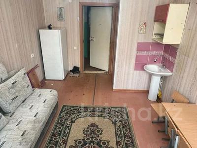Продажа квартир в Павлодарской обл.: 1-комнатная квартира · 14 м² · 2/5 этаж, Камзина 6 за 4.3 млн 〒 1-комнатная квартира · 14 м² · 2/5 этаж, Камзина 6 за 4.3 млн 〒 в Павлодаре