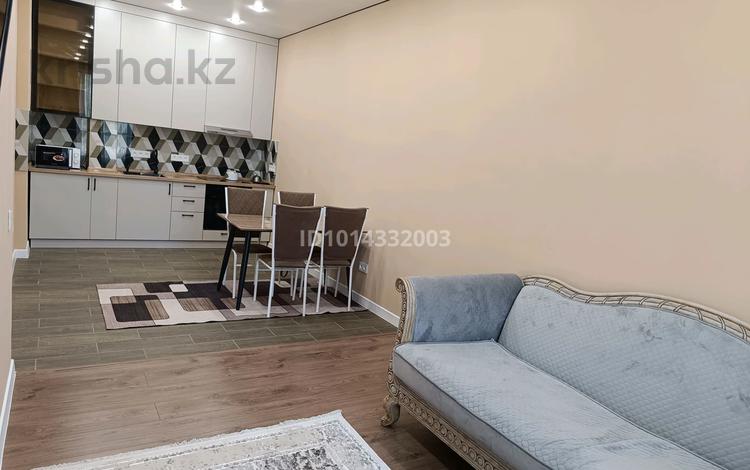 2-комнатная квартира · 45 м² · 1/13 этаж, Райымбека — Озера Сайран за 300 000 ₸ в Алматы, Ауэзовский р-н — фото 2
