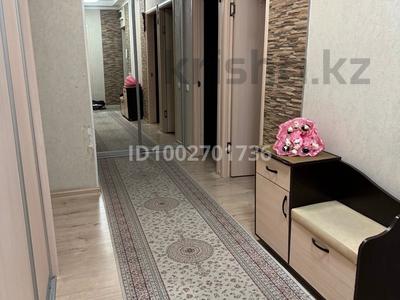 4-комнатная квартира · 90 м² · 3/5 этаж, 13-й мкр 48 — Напротив тц Хазар за 220 000 〒 в Актау