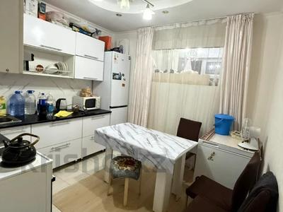 2-бөлмелі пәтер · 50 м² · 12/12 қабат, Кошкарбаева 40/1, бағасы: 22 млн ₸ в Астане, Сарайшык р-н