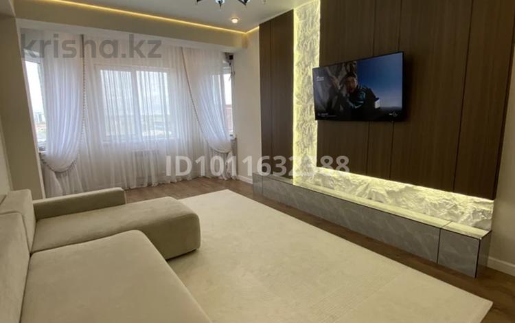 2-комнатная квартира · 77.74 м² · 6/12 этаж, просп. Азаттык 72А за 40 млн ₸ в Атырау, мкр Авангард-2 — фото 2