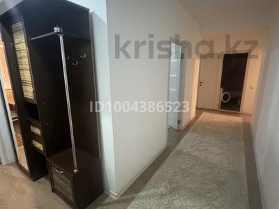 3-бөлмелі пәтер · 81.1 м² · 5/9 қабат, Береке ш/а., 16 улица 48 — Трасса доссор, бағасы: 180 000 ₸ в Атырау, мкр Береке