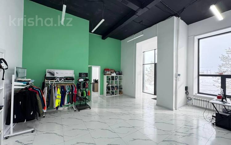 Свободное назначение, офисы, магазины и бутики, склады, салоны красоты · 81 м² за 75 млн 〒 в Астане, Есильский р-н — фото 3