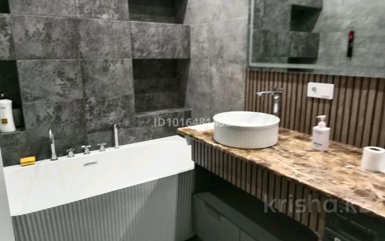 2-комнатная квартира · 45 м² · 3/5 этаж, мкр Кайрат 7 — Улица Тараз за 240 000 ₸ в Алматы, Турксибский р-н — фото 2