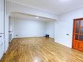 3-комнатная квартира · 91 м² · 2/5 этаж, мкр Самал-1 — Достык Плаза за 110 млн ₸ в Алматы, Медеуский р-н — фото 5