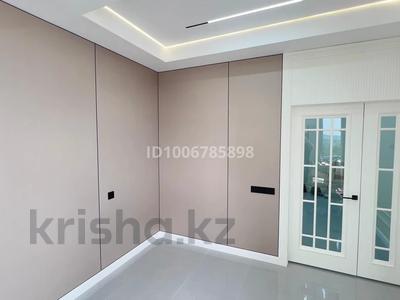 3-бөлмелі пәтер · 98 м² · 7/9 қабат, Байдибек би 2/1, бағасы: 51 млн ₸ в Шымкенте, Каратауский р-н