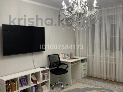 2-комнатная квартира · 70 м² · 5/5 этаж, мкр 4 19 за 160 000 ₸ в Уральске