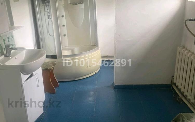 Отдельный дом · 3 комнаты · 100 м² · 600 сот., мкр Шанырак-1 орбұлақ 69 — Ерке магазинның қасында за 50 млн ₸ в Алматы, Алатауский р-н — фото 2