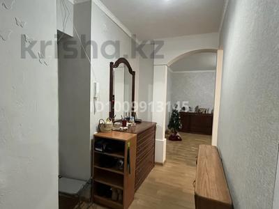 2-бөлмелі пәтер · 48.4 м² · 4/9 қабат, Шакарима 38 — Торговый дом изумруд, бағасы: 25 млн ₸ в Семее