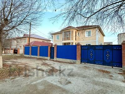Жеке үй · 8 бөлме · 370 м² · 12 сот., пгт Балыкши, Балыкшы 1, бағасы: 75 млн 〒 в Атырау