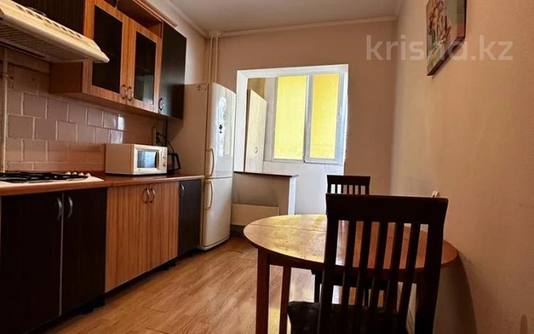 2-комнатная квартира, 57 м², 4/5 этаж, Сатпаева 127