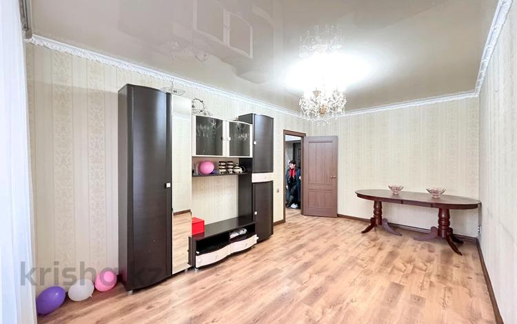 2-комнатная квартира, 53 м², 1/4 этаж, центр за 18 млн 〒 в Талдыкоргане — фото 2